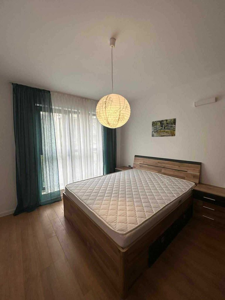 Дава се под наем Тристаен апартамент в Пловдив, Кършияка - 100 кв.м за 612 € - Снимка #7