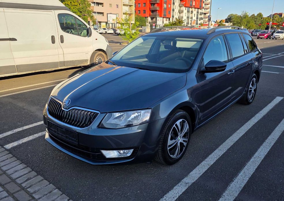 Vand/Schimb/Rate Skoda Octavia 2015 58.000 km navi color pilot CarPass