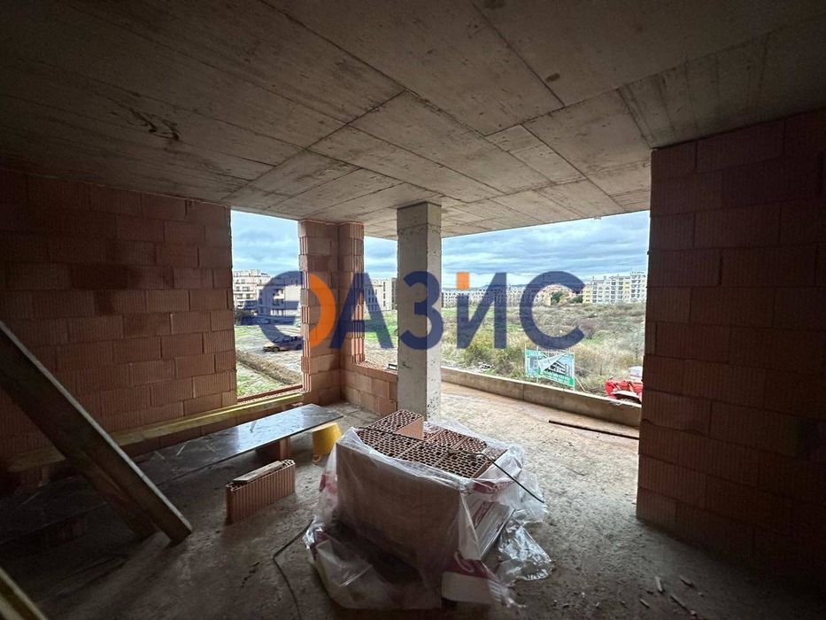 Продава се Двустаен апартамент в Свети Влас - 110 кв.м за 1454 €/кв.м - Снимка #4