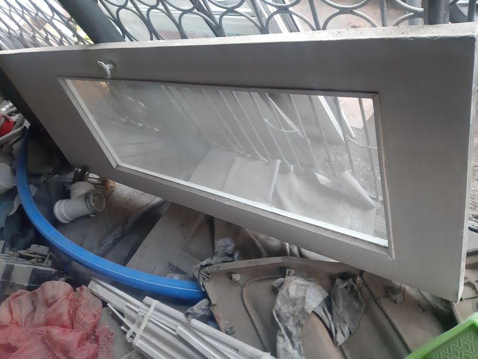 Деревянная советская дверь со стеклом бу размер 200 на70