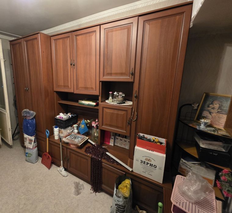 Продам стенку горку