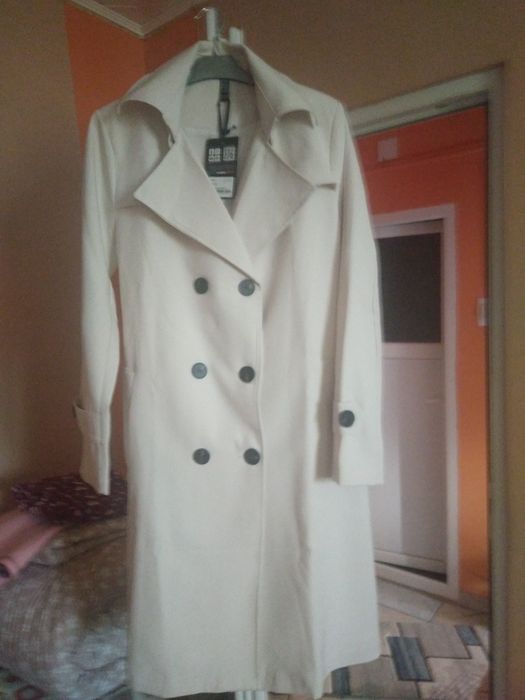 Vând Trench damă, nepurtat