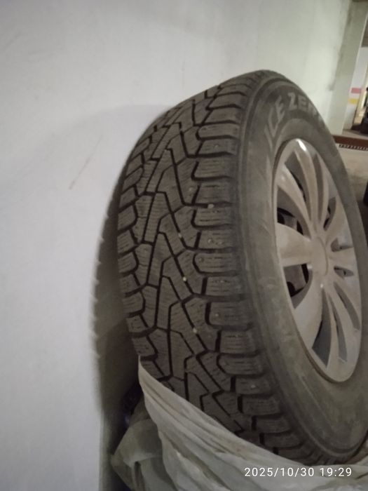 Продаю резину с дисками компклет