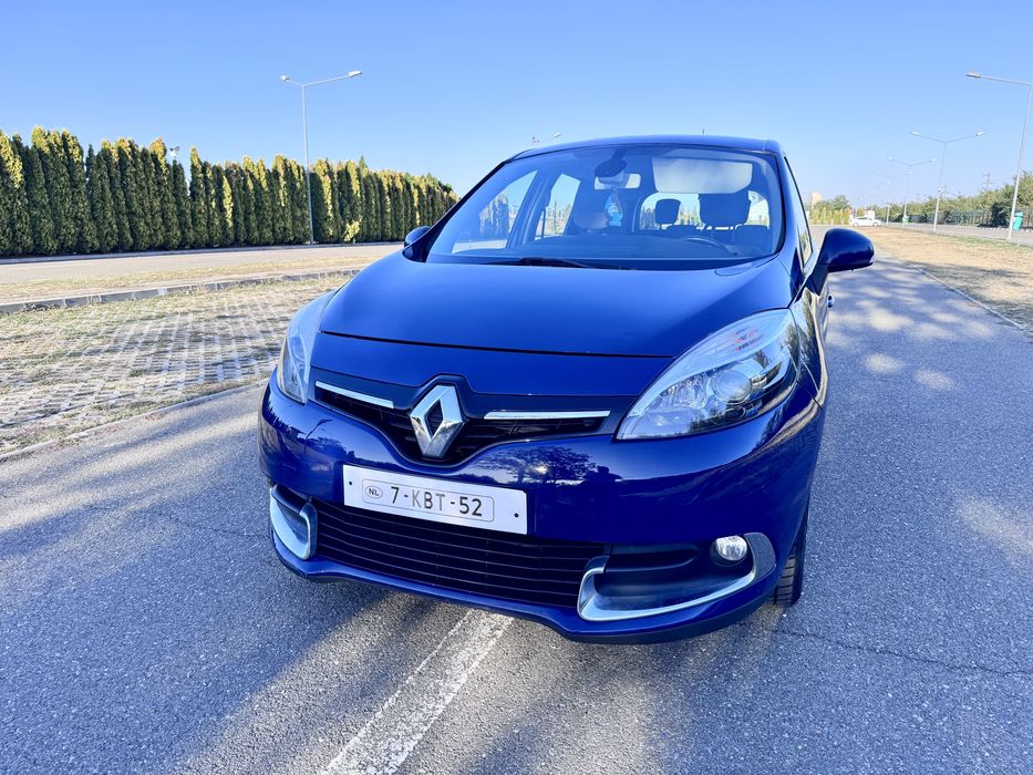 Renault Grand Scenic Facelift 2013 7 Locuri 1.5 dci