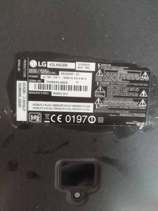 Placa baza LG 108 cm în stare de funcționare.