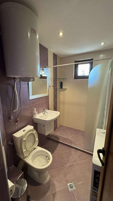 Двустаен апартамент, под наем, м-т Св. Никола