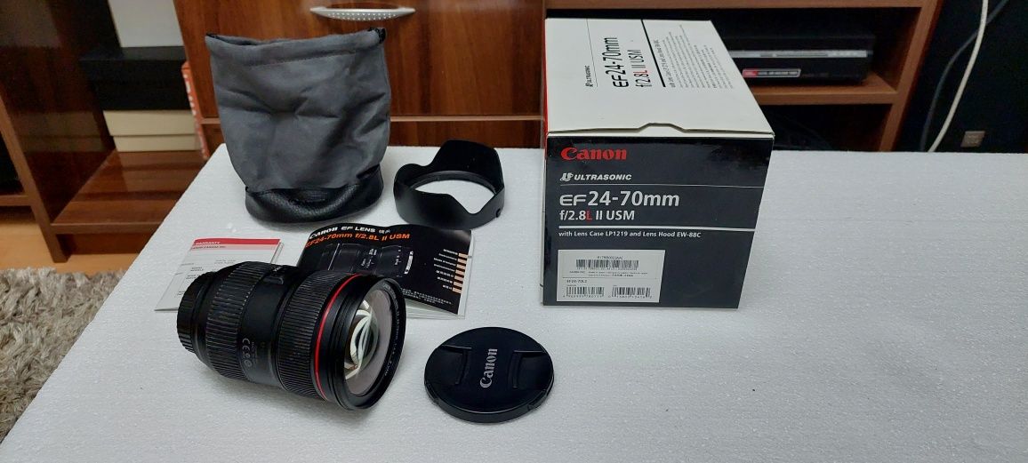 Canon EF 24-70mm f/2.8L II USM