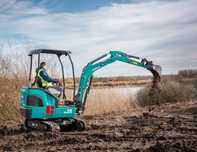 Miniexcavator 2T, fundatii Piscine Santuri Fose septice Nivelare curte