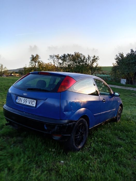 Ford focus 2003 1.4 benzina