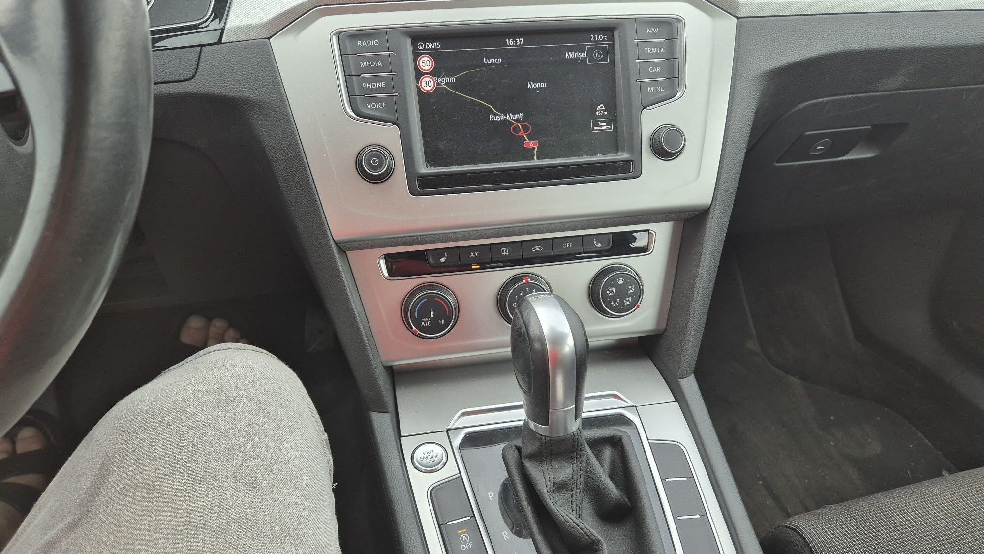 Vând passat b8 automata