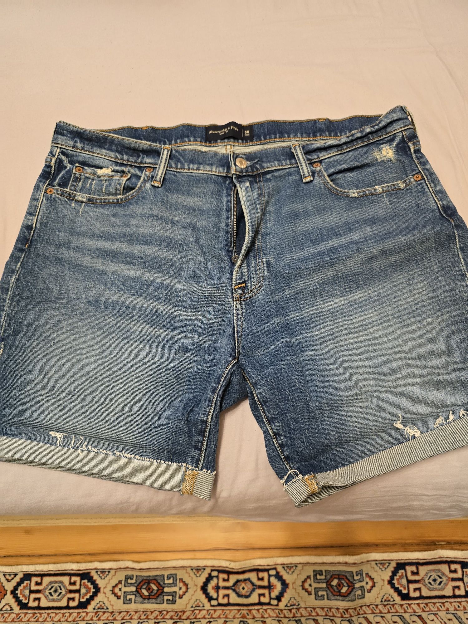 Мъжки къси дънкови панталони Аbercrombie