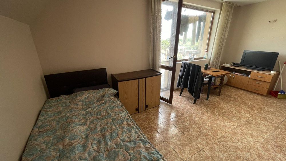 Продава се Двустаен апартамент в Бургас, Изгрев - 85 кв.м за 789 €/кв.м - Снимка #3