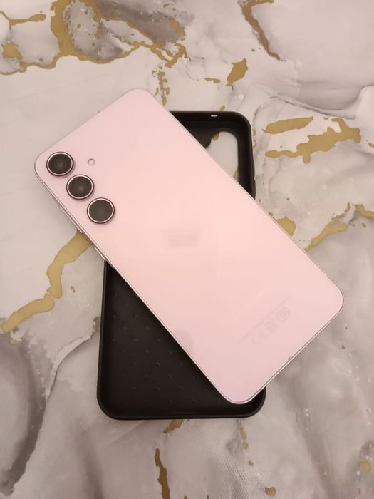 Продам Samsung a55 5g