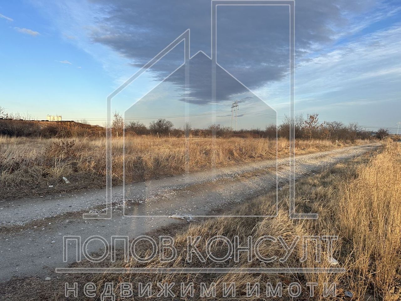 Продава се Парцел в Пловдив, Южен - 3502 кв.м за 85 €/кв.м - Снимка #1
