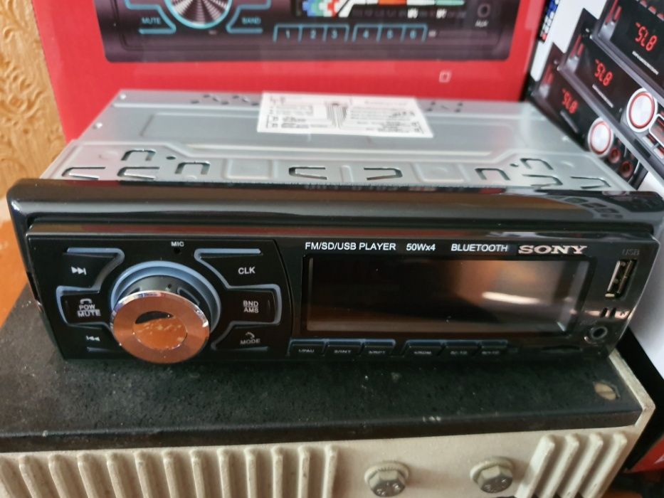 Радио за кола mp3 player USD SD FM RADIO 4x50W cd sony касетофон