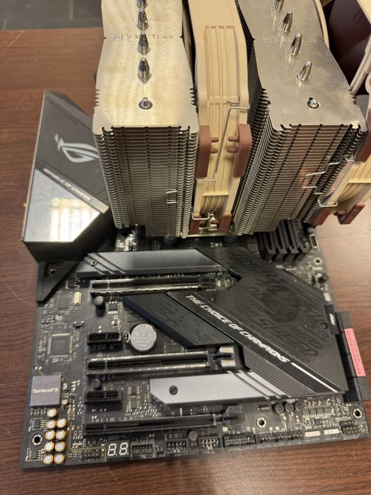 Ryzen 9 5900x с дъно Asus Strix B570 E Gaming