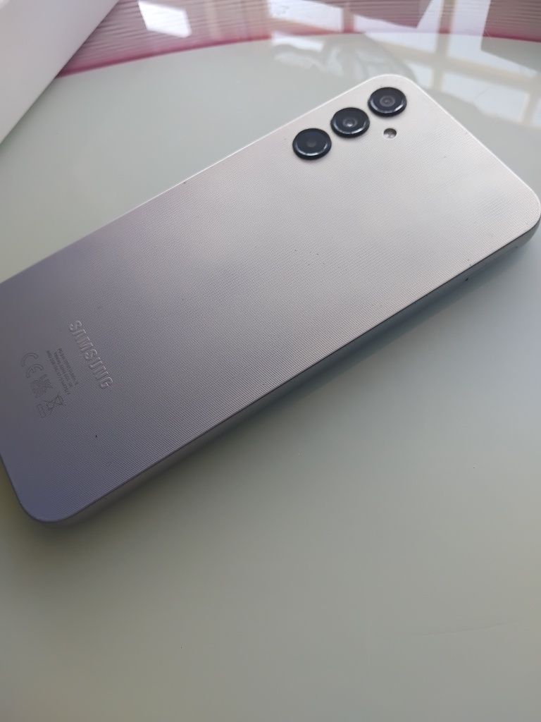 Samsung Galaxy A14+Подарък