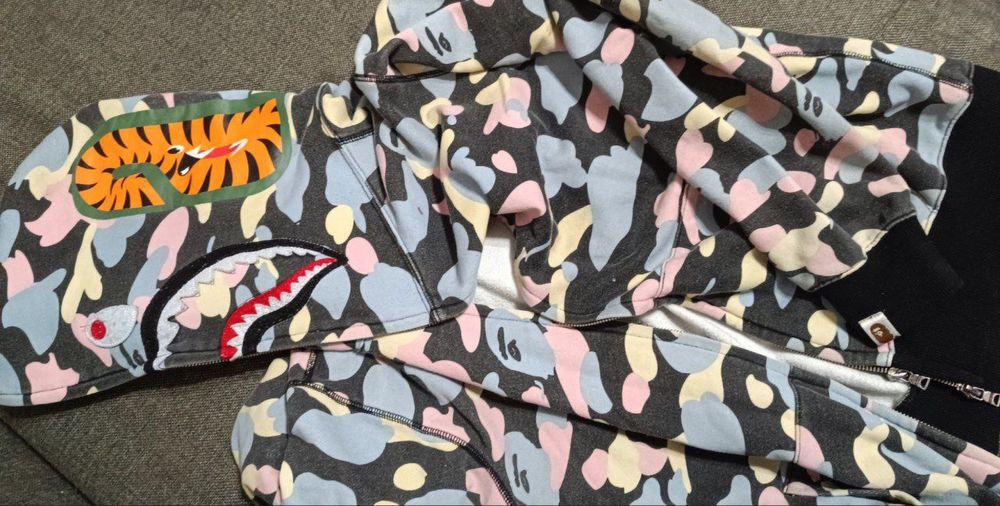 A Bathing Ape (BAPE)