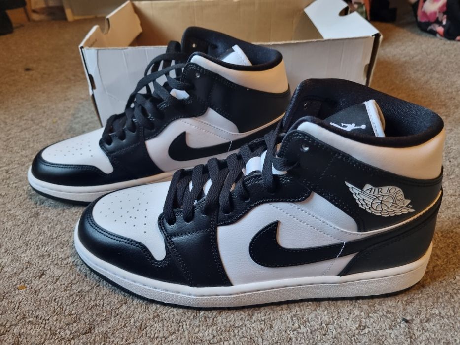 Adidasi Nike Jordan Mid 1 Panda marimea 44 noi