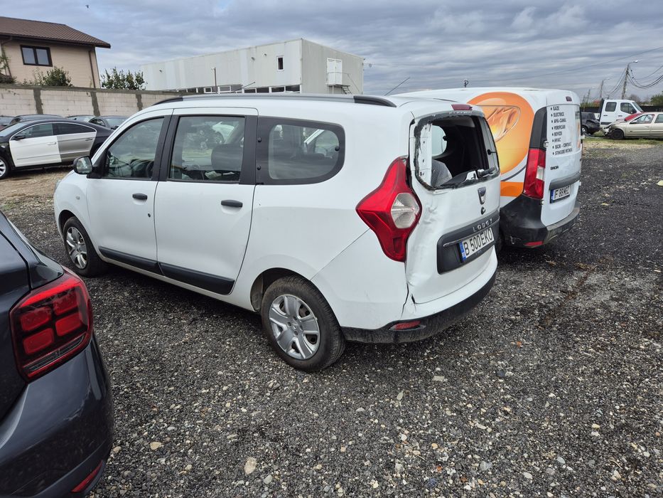 Dacia lodgy lovita avariata
