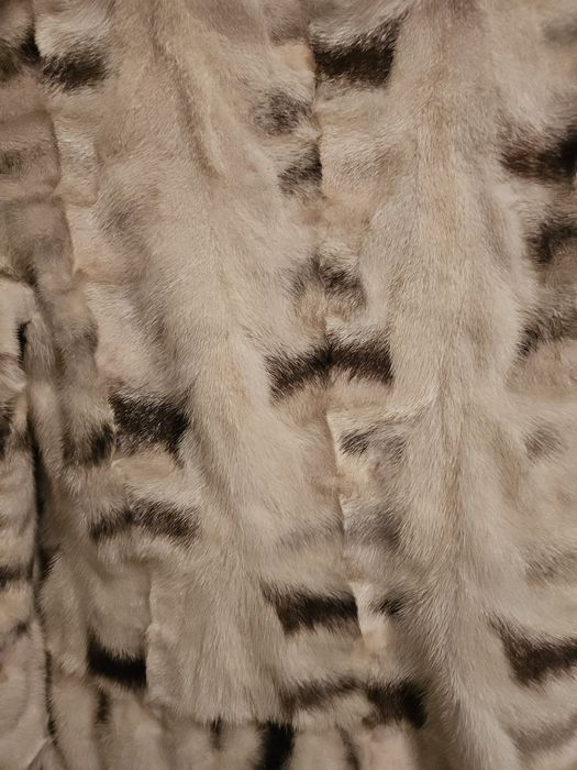 Vand haina blana naturala marimea 36