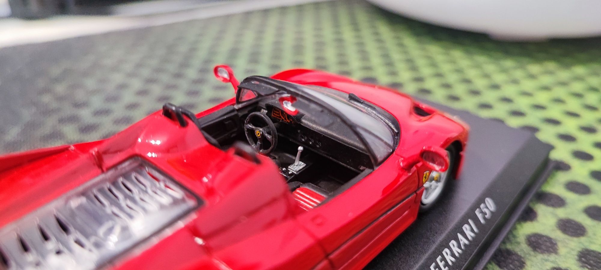 Macheta Ferrari F50 1:43 by Detail cars platinum