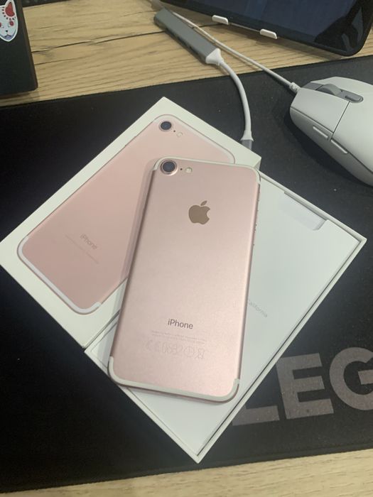 Айфон 7 rose gold