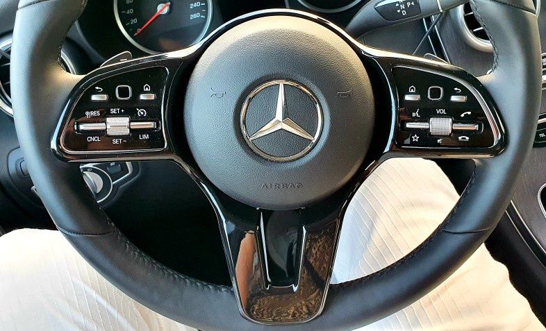 Елемент за волан Mercedes A B C E G CLA GLC GLE CLS W177 W205 W213 W24