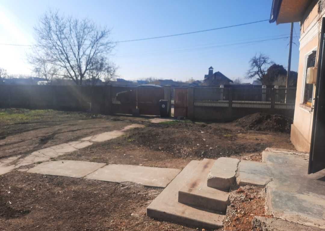 Casa VISINA - OLT, teren 1750 mp - mutare imediata !