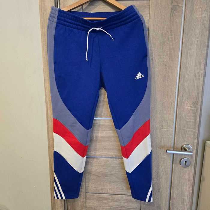 Adidas спортен панталон анцунг