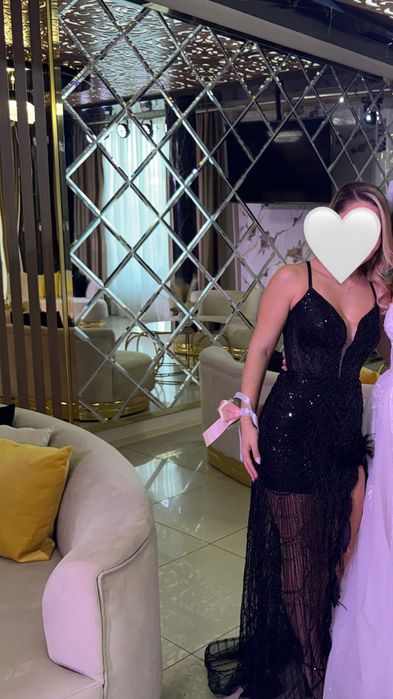 Черна официална рокля