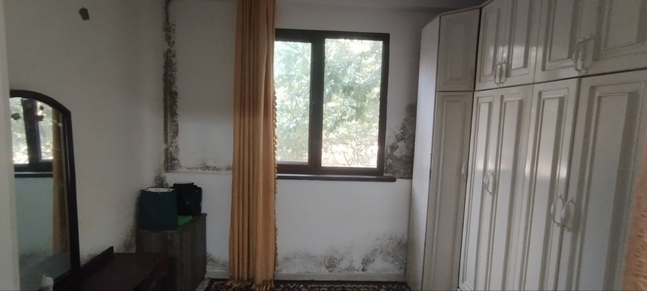 srochna qushbegida 1 xonali kvartira arendaga beriladi