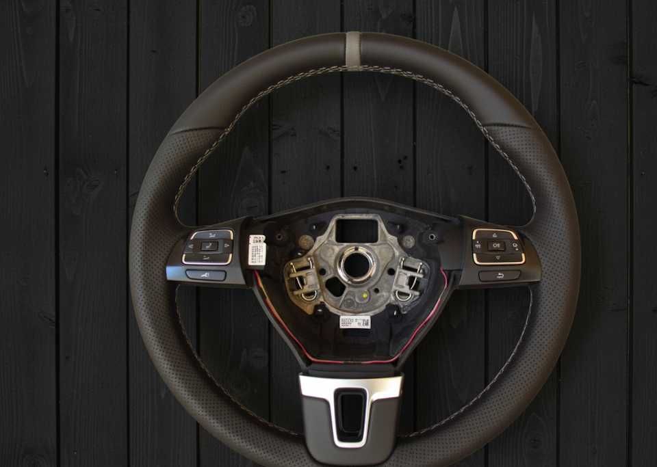 Volan VW Golf 6 / Passat cc B6 B7