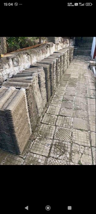 Продават се керемиди