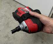 Masina de batut cuie pe acumulator Milwaukee C12PN - corp 2024