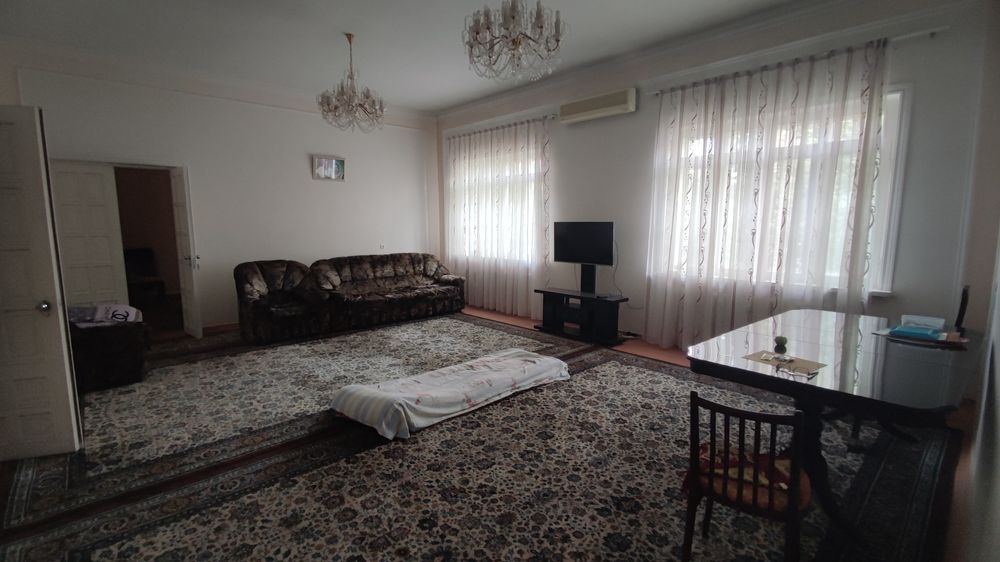 Дом под гостиницу хостел в аренду для большой семьи