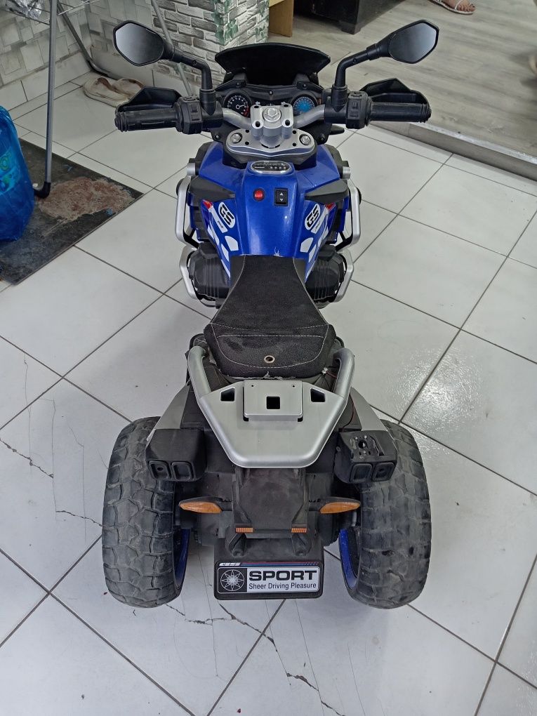 Mototsikli sotiladi