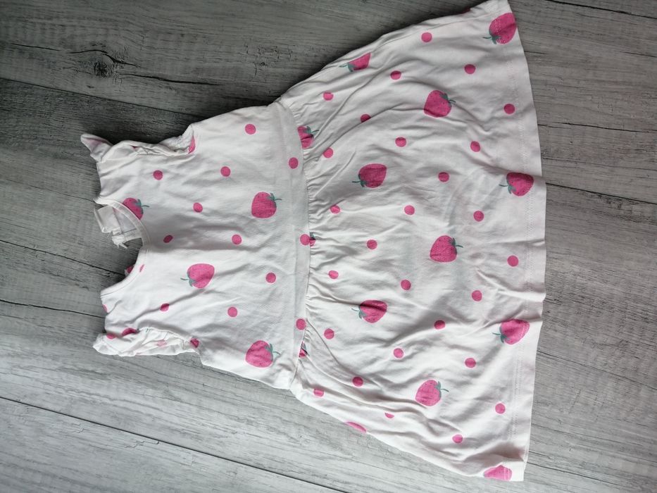 8 rochițe H&M mărimea 68