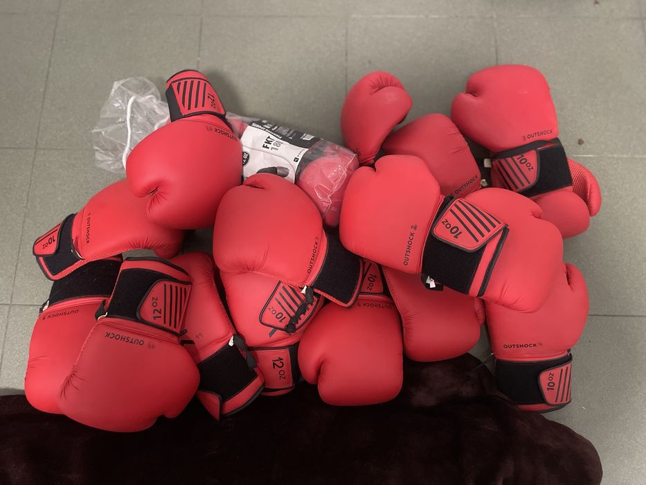 SET 10 Perechi Mănuși Box / Kickbox 10 - 12 OZ