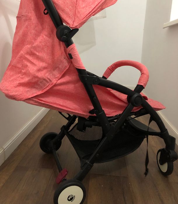 Коляска детская для девочки