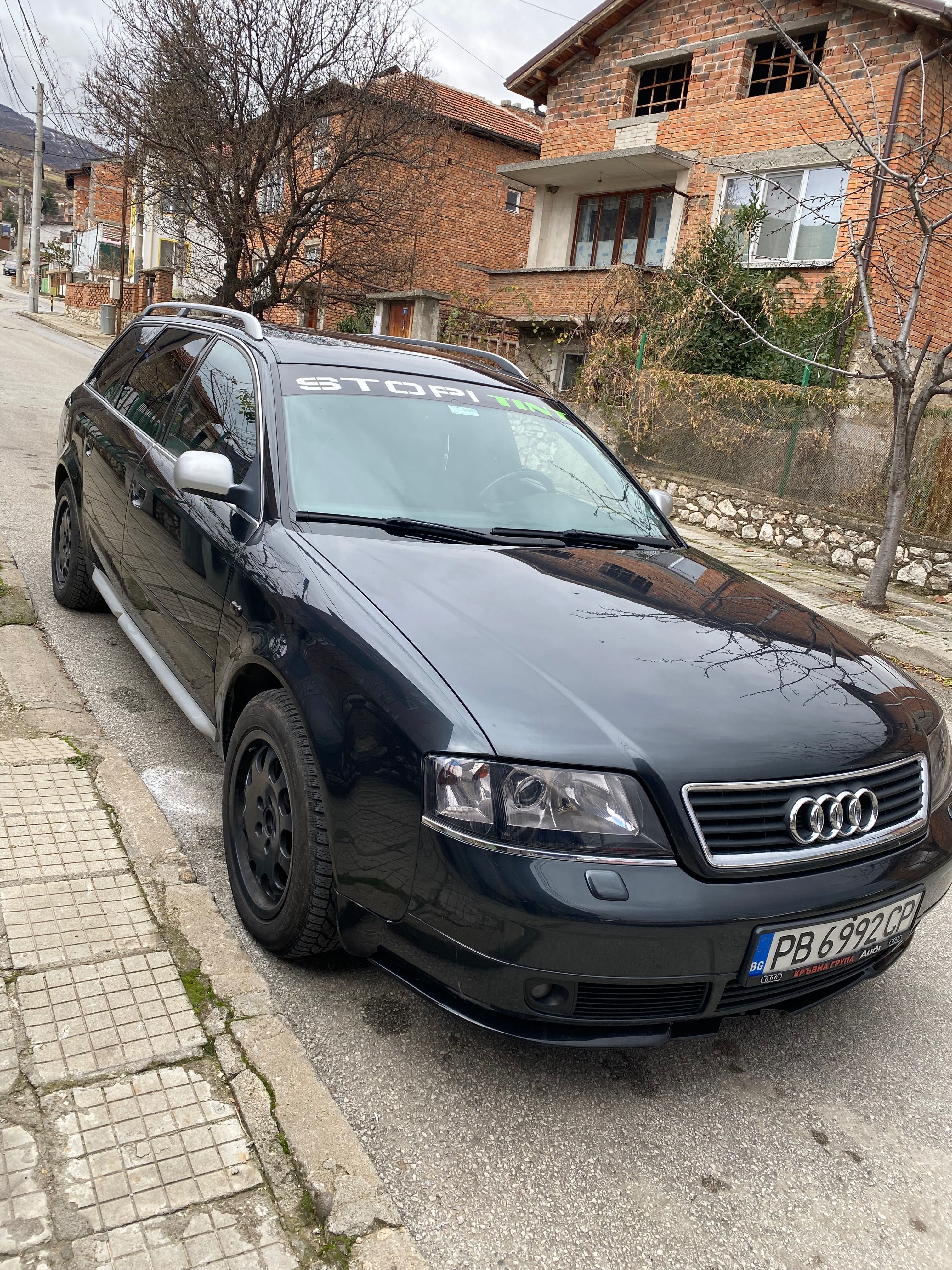 Audi A6 C5 - На части