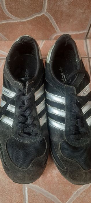 Adidasi adidas marime 36, 5