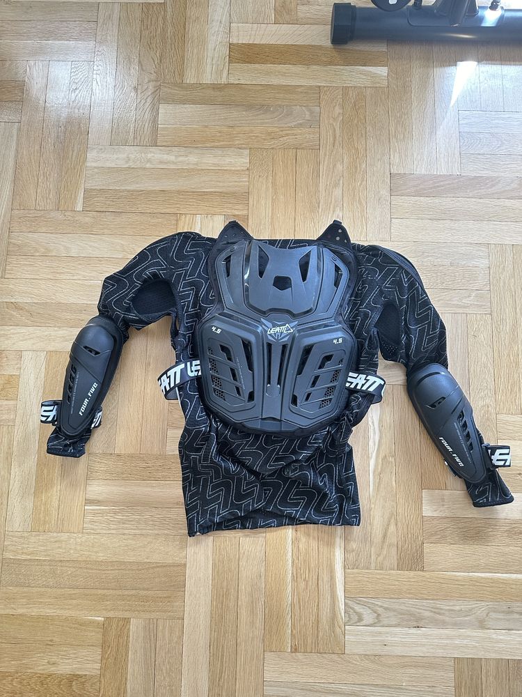 Leatt protective jacket