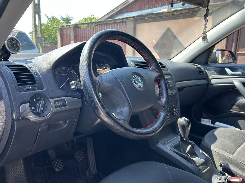 Vând Škoda Octavia 2 Euro 4