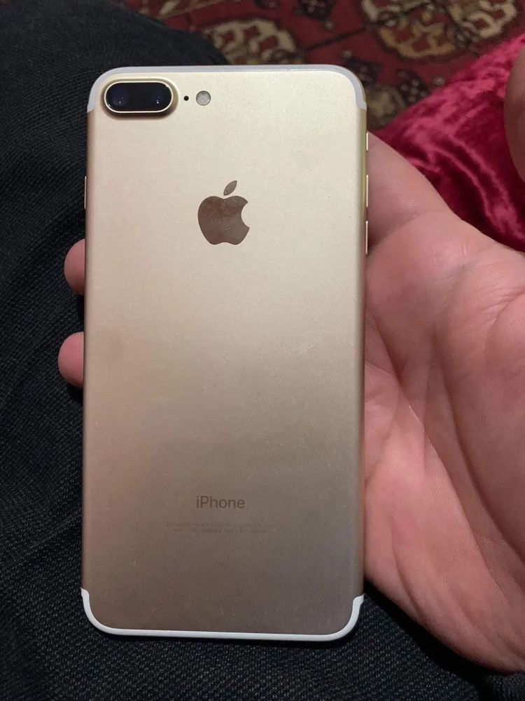 Iphone 7 plus Gold ideal