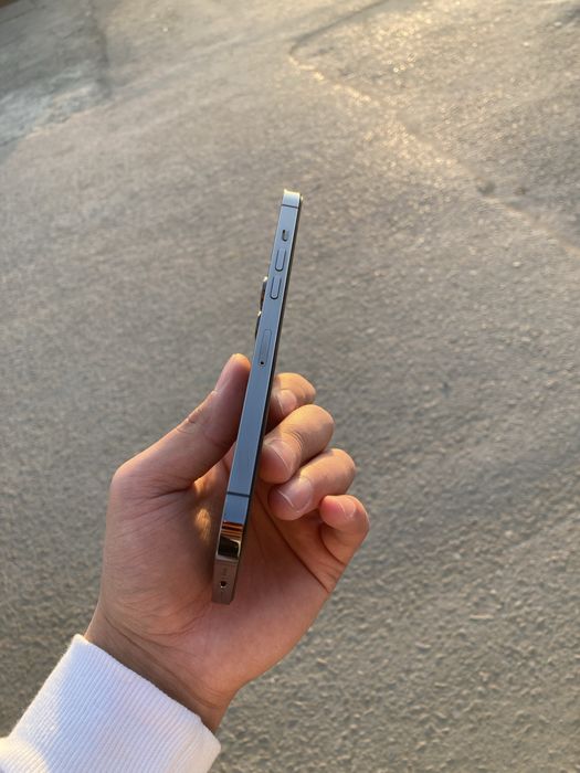 Iphone 12promax 256gb sotiladi