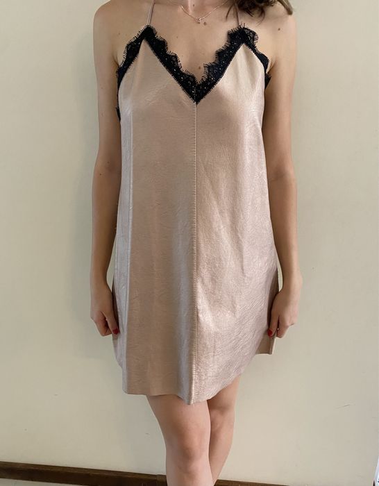 Rochie Zara roz pal M