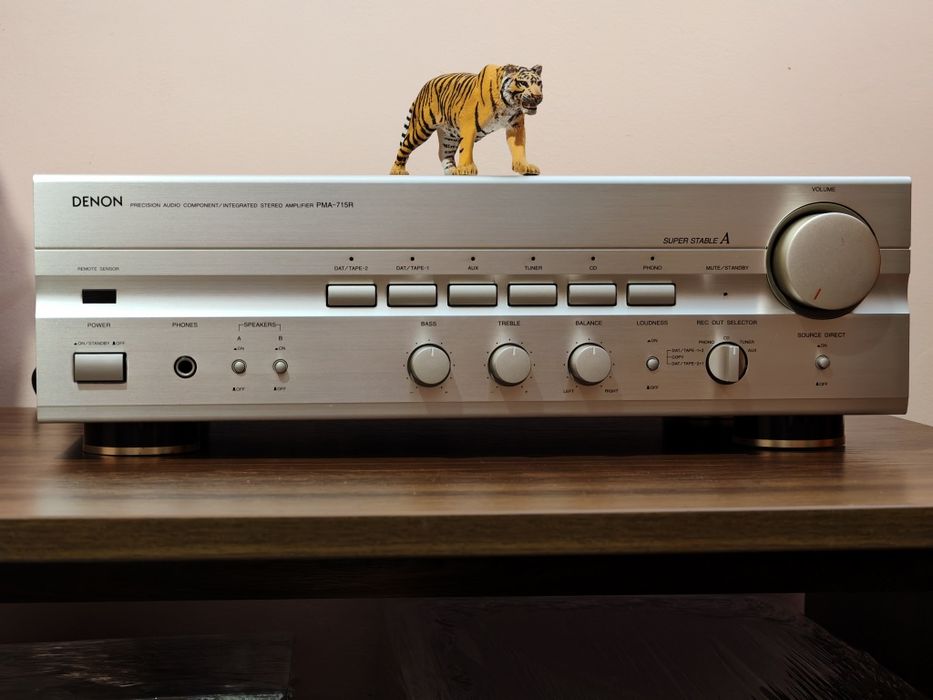 Denon DRA-715R. Amplificator top. Din vremuri de aur. Ca nou. Preț fix