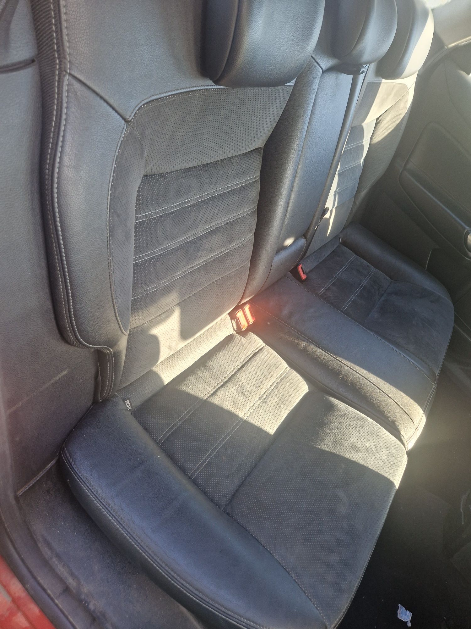 Dezmembrez mondeo Mk4 2.0 140cp