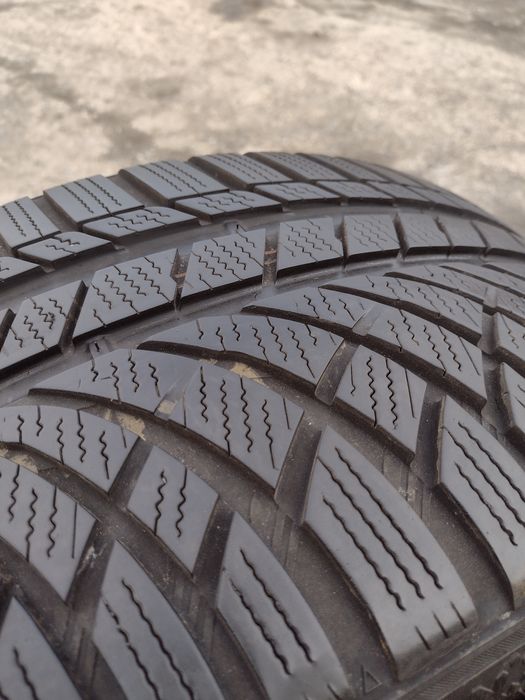 Перфектни 2бр.255/45/19 Kumho wp72 dot2123
